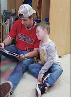 WR Castle Hosts JCHS Readers