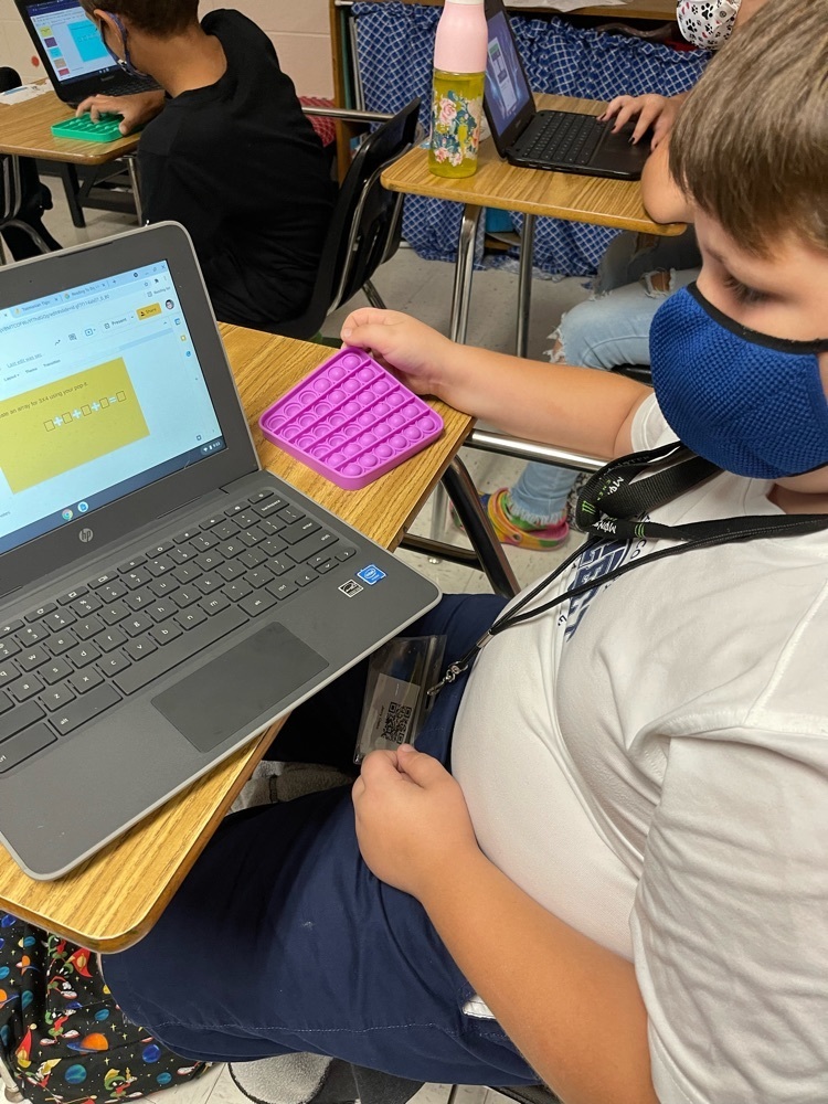 Pop-it arrays.